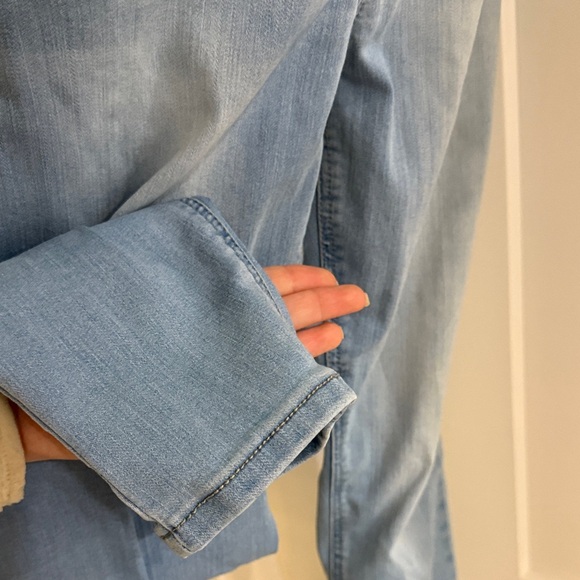 Celebrity Pink Women's Light Wash Skinny Jeans - Picture 6 of 10